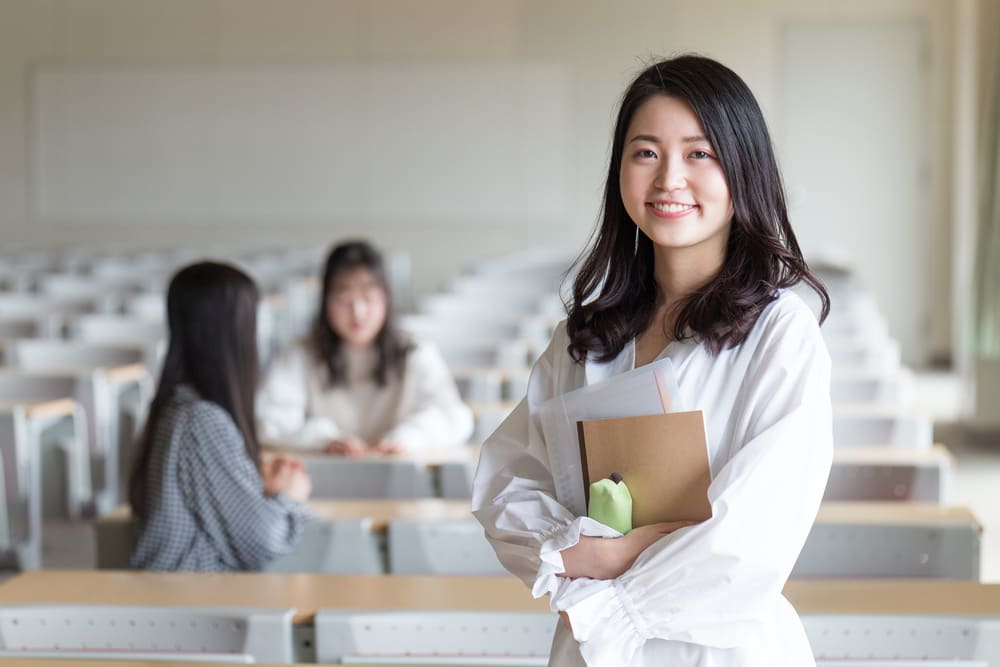 高収入を稼ぎたい学生にピッタリな広島のチャットレディ